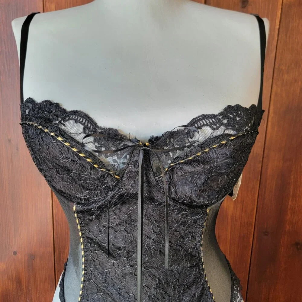 Vintage 90s Sachet Teddy Bodysuit NWT Black Lace Underwire Snap Crotch Whistle M
